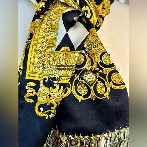 Versace Silk Scarf w Box - Picture 2 of 8